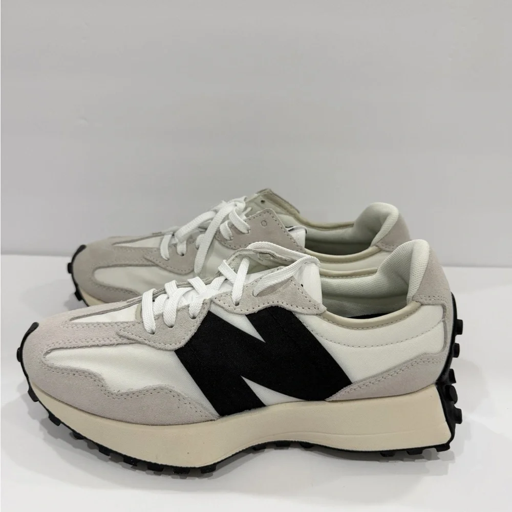 New Balance 327 Women’s Shoes - Picture 5 of 9